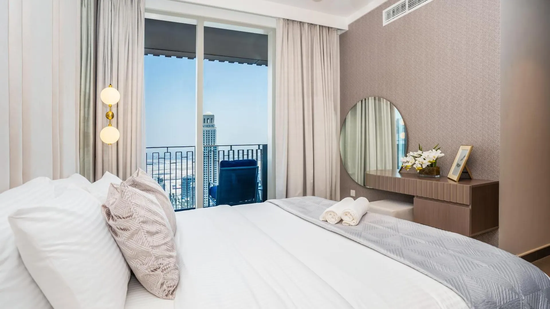 Dubai Creek Harbor Tower 1 - Premium Three Bedroom 0*,