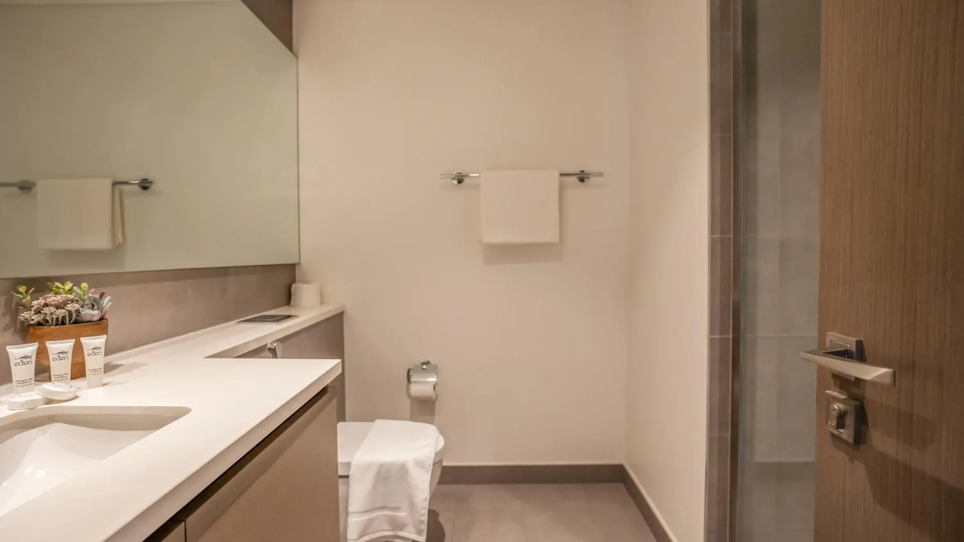 Dubai Creek Harbor Tower 1 - Premium Three Bedroom 0*,  United Arab Emirates